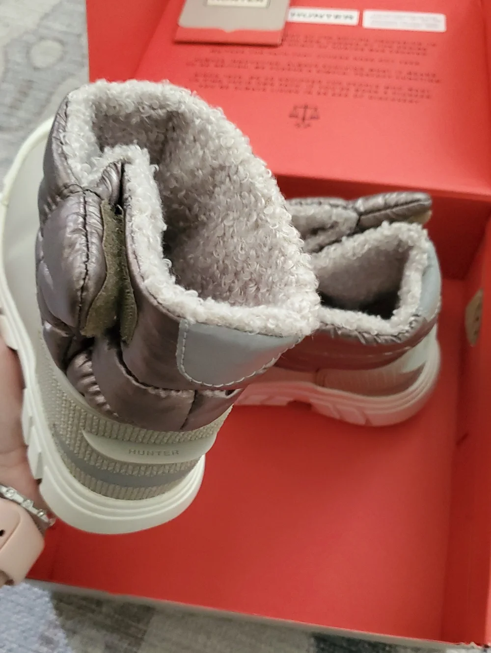 NWT Hunter Kids Insulated Metallic Short Snow Boots Sz8